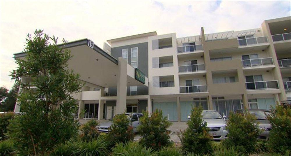 Quality Suites Pioneer Sands Wollongong Buitenkant foto
