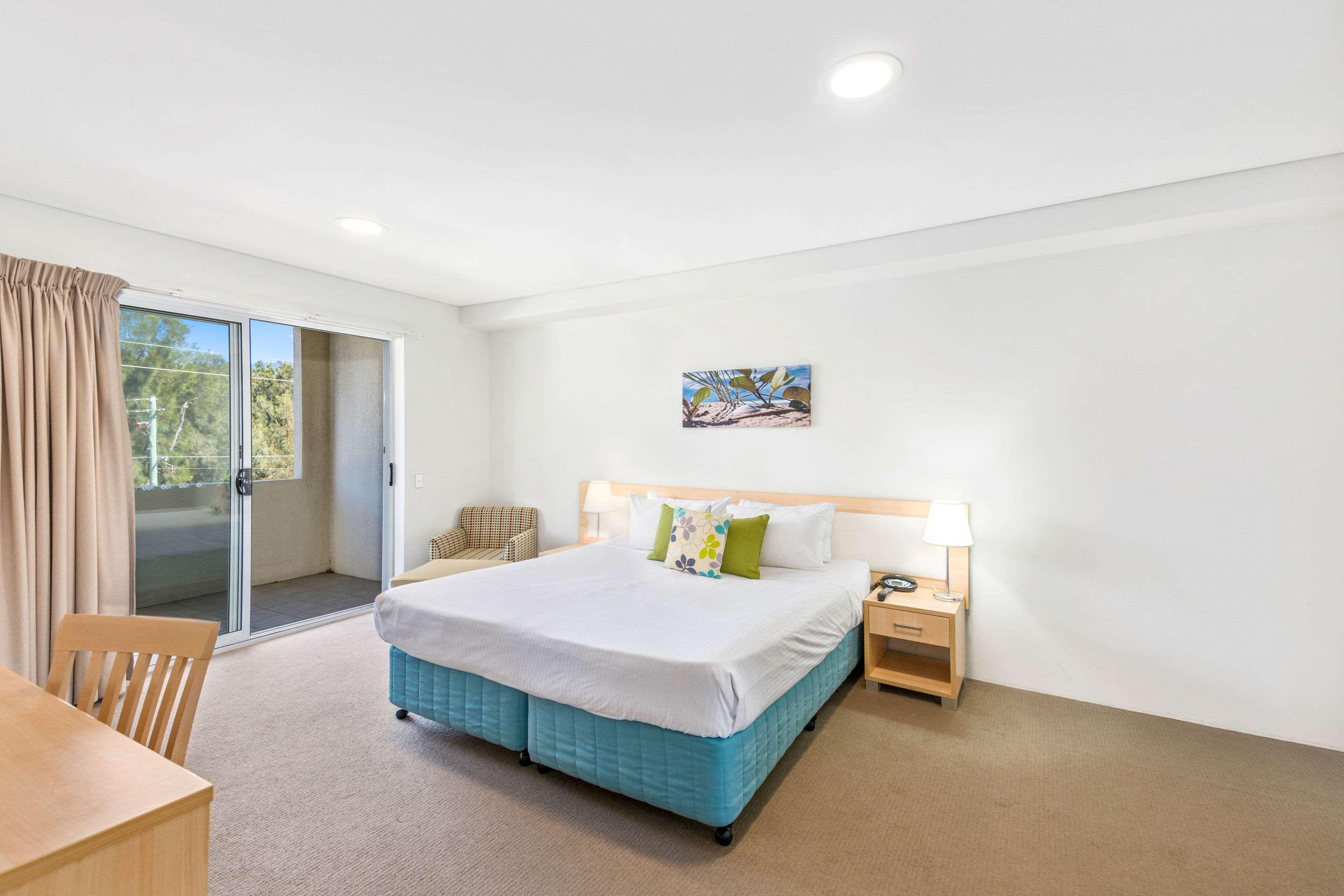 Quality Suites Pioneer Sands Wollongong Buitenkant foto