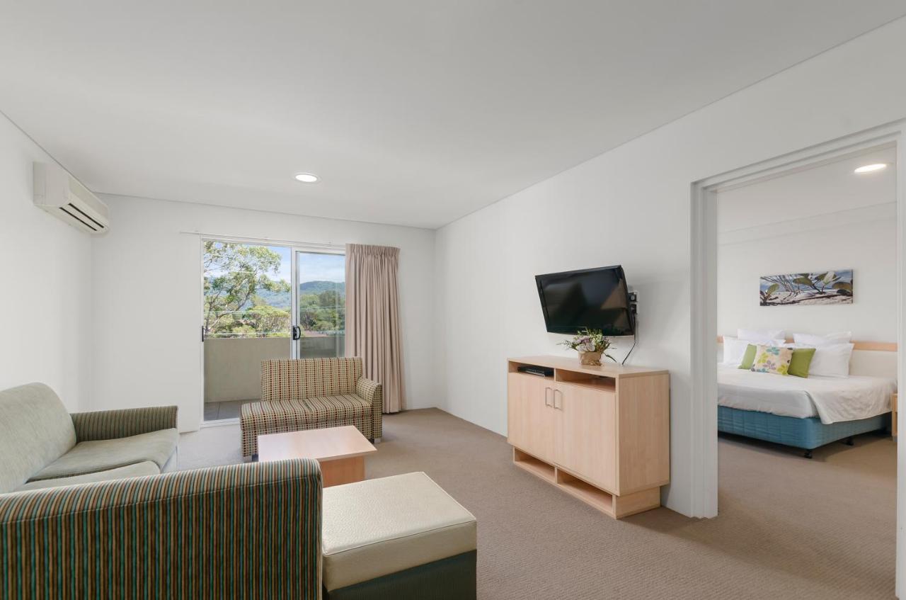 Quality Suites Pioneer Sands Wollongong Buitenkant foto