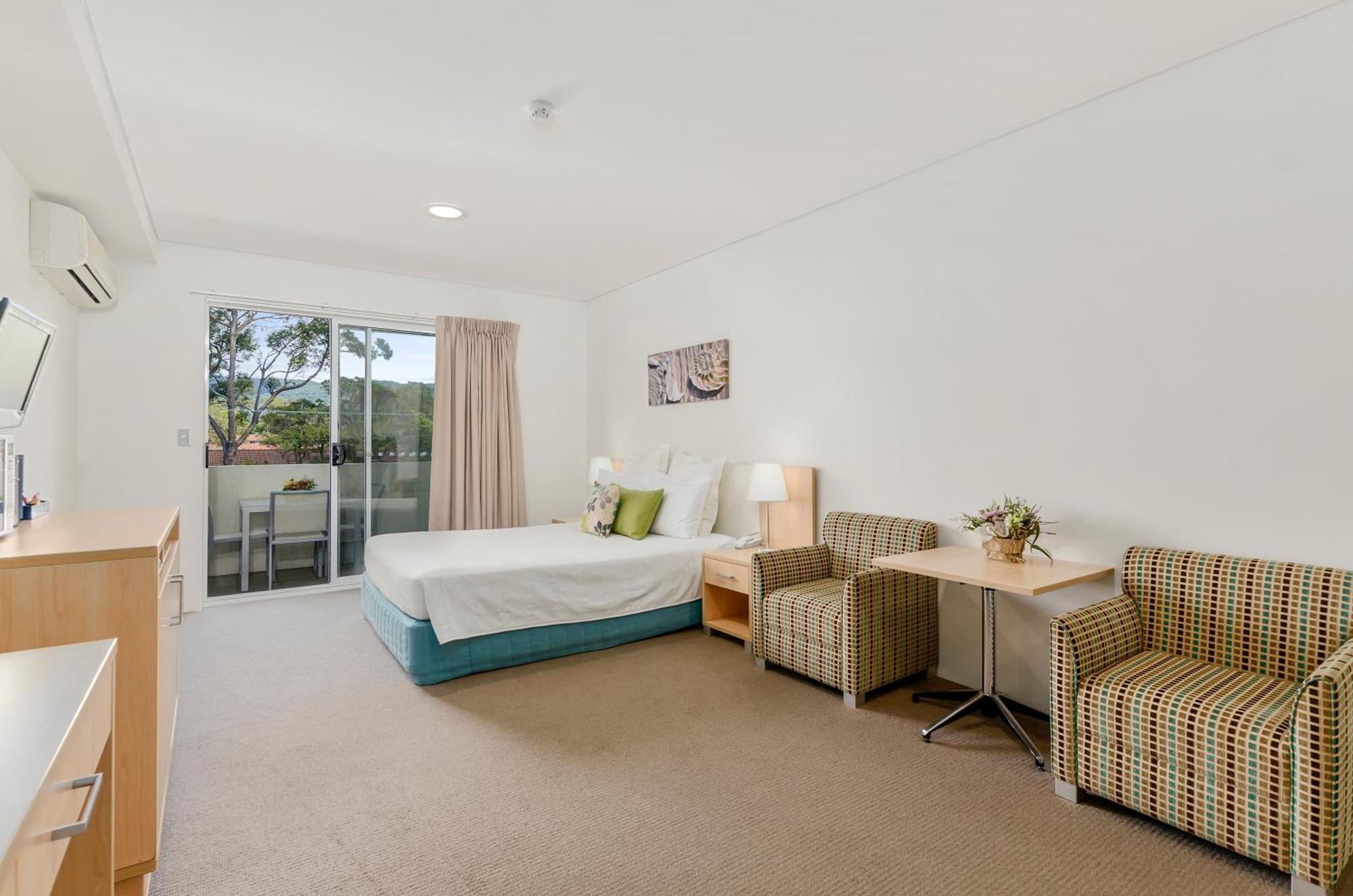 Quality Suites Pioneer Sands Wollongong Buitenkant foto